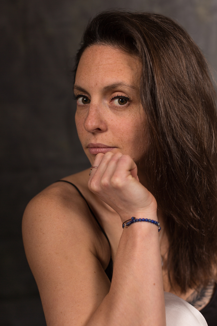 Passe de coach qui tâtonne à maître de l’art de décoder l’humain grâce à la Neurosagesse – et crée des transformations immédiates.